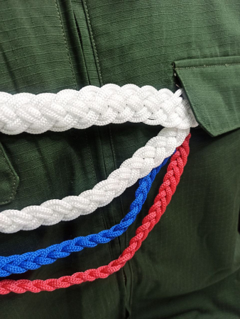 Аксельбант ДМБ цветной "кисти", белый, синий, красный - интернет магазин Полигон